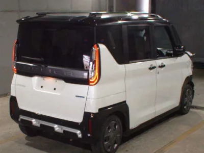MITSUBISHI DELICA MINI