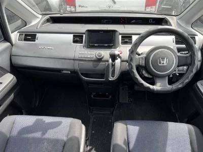 HONDA STEPWGN SPADA