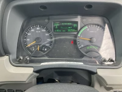 MITSUBISHI CANTER