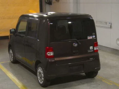 DAIHATSU MOVE CONTE