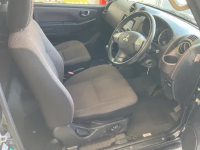 MITSUBISHI PAJERO MINI