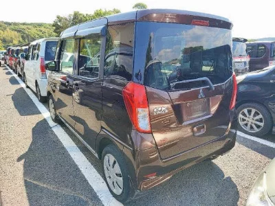 Mitsubishi EK X SPACE
