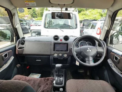Mitsubishi Pajero Mini