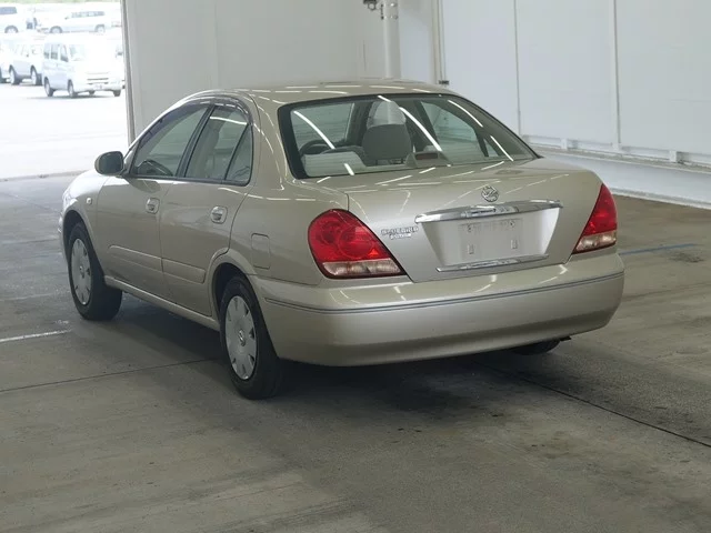 Nissan BLUEBIRD SYLPHY  с аукциона в Японии