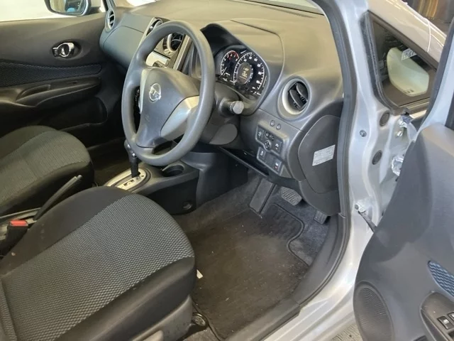Nissan Note  с аукциона в Японии