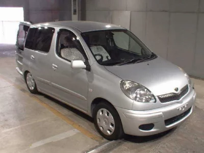 Toyota FUN CARGO
