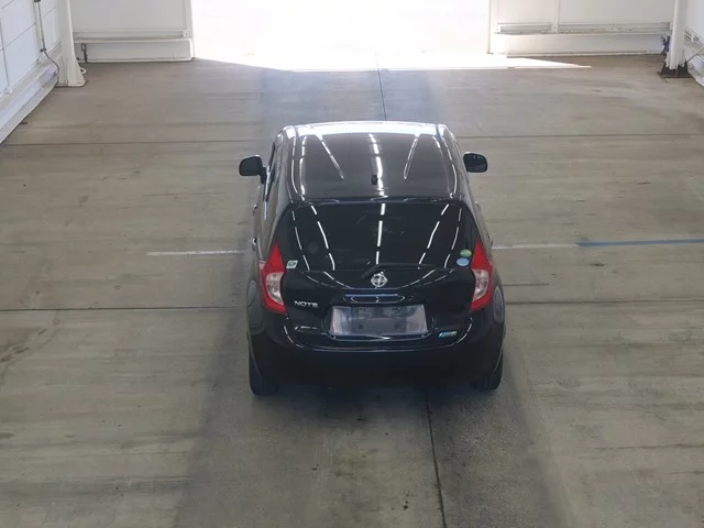 Nissan Note  с аукциона в Японии