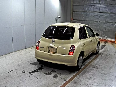 Nissan March
