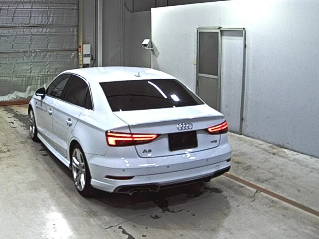Audi A3  с аукциона в Японии