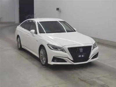 Toyota CROWN HYBRID