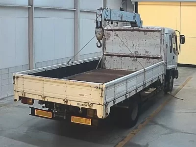 Isuzu Forward