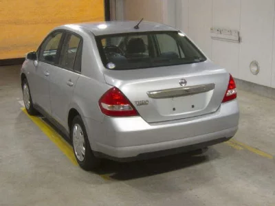 Nissan Tiida Latio