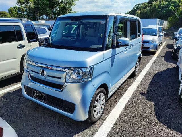 Honda N-Box  с аукциона в Японии