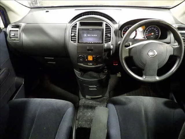 Nissan Lafesta  с аукциона в Японии