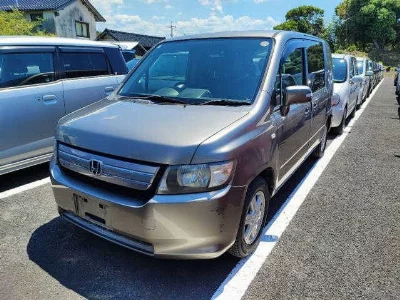 Honda Mobilio Spike