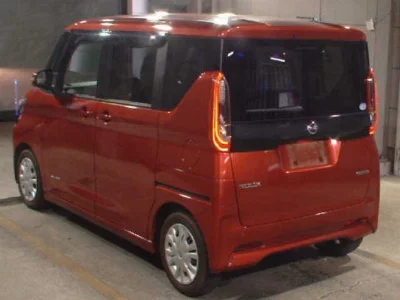 NISSAN ROOX