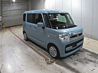 Suzuki Spacia