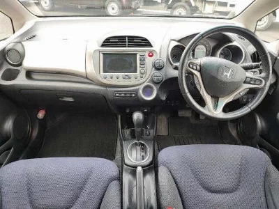 Honda FIT HYBRID