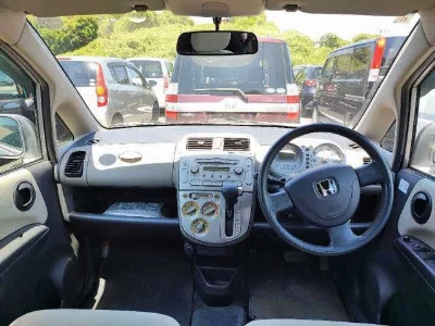 Honda Life