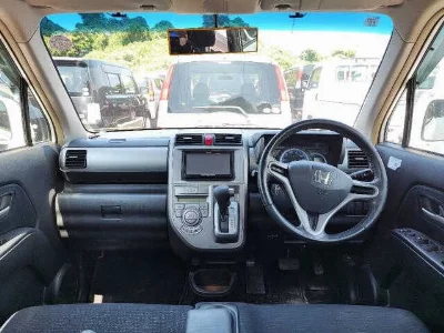 Honda ZEST SPARK