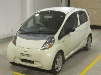 Mitsubishi I