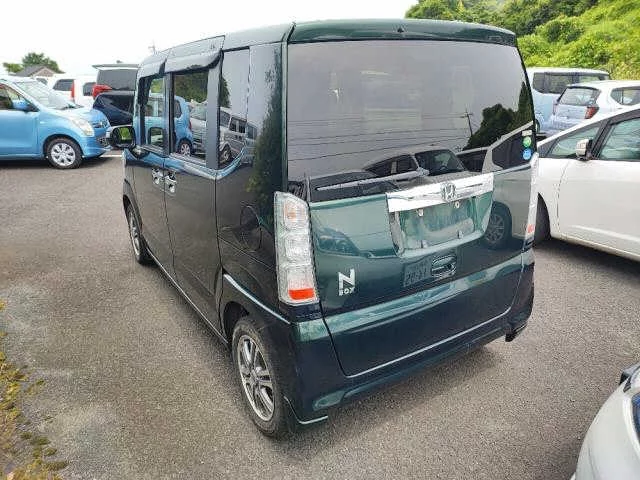 Honda N-Box  с аукциона в Японии