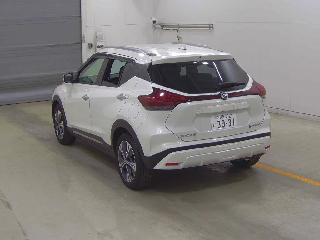 Nissan Kicks  с аукциона в Японии