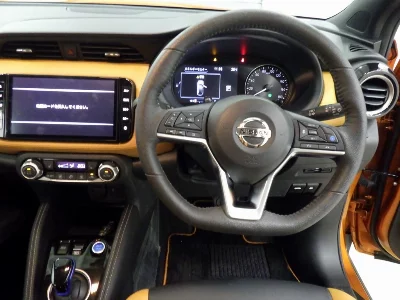 NISSAN KICKS