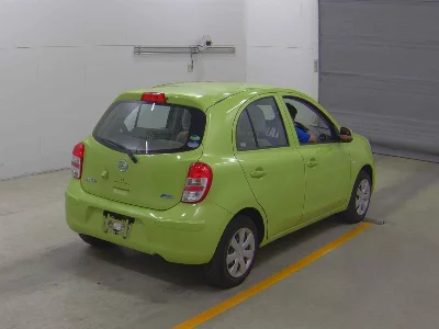 Nissan March