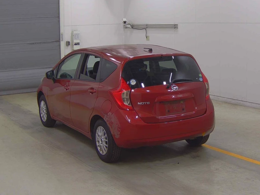 Nissan Note  с аукциона в Японии