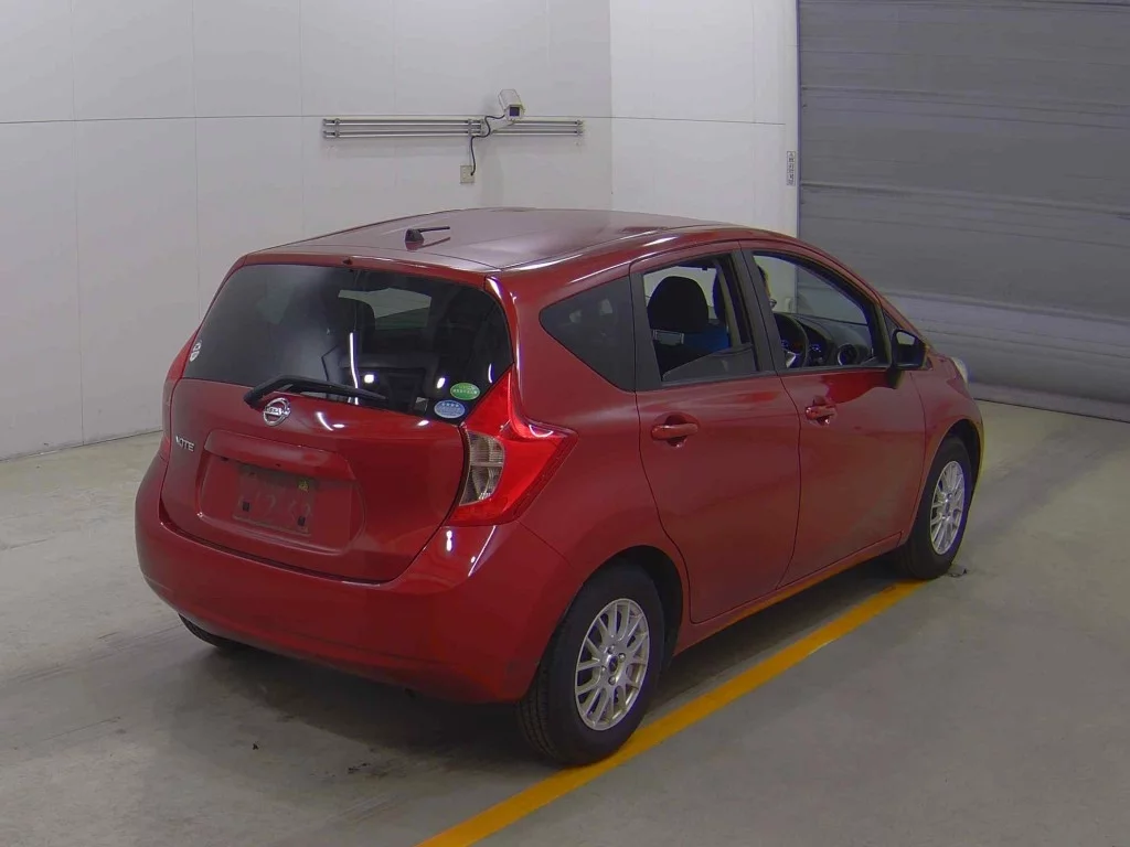 Nissan Note  с аукциона в Японии