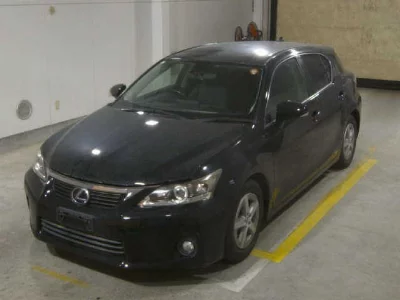 Lexus CT200h