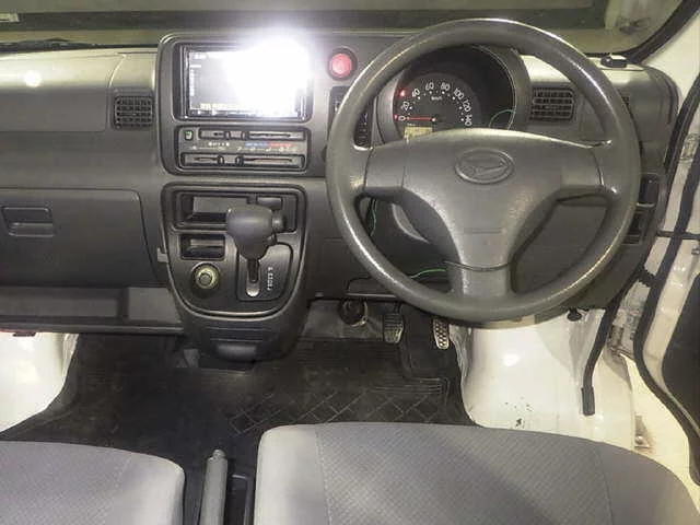 Daihatsu Hijet  с аукциона в Японии
