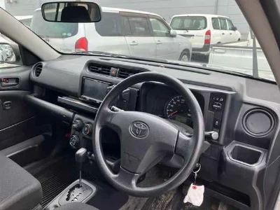 Toyota SUCCEED VAN