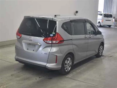 HONDA FREED+