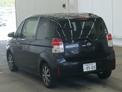 Toyota Spade
