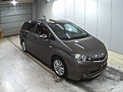 TOYOTA WISH