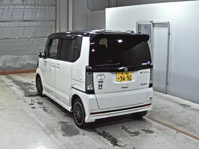 HONDA N BOX CUSTOM