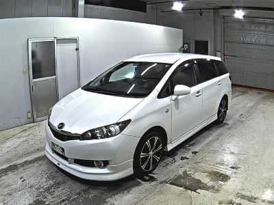TOYOTA WISH