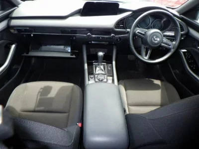 MAZDA MAZDA3 FASTBACK