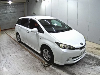 TOYOTA WISH