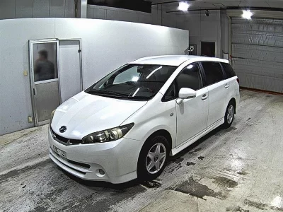 TOYOTA WISH