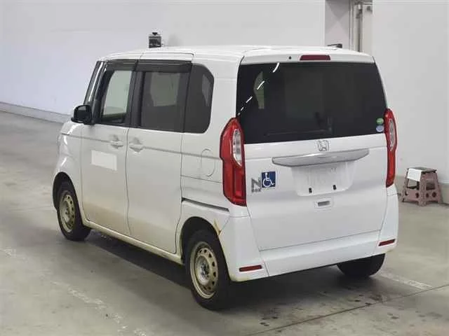 Honda N-Box  с аукциона в Японии