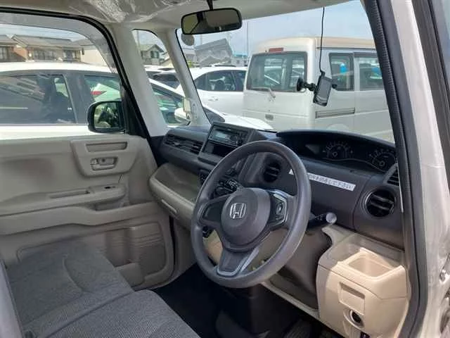 Honda N-Box  с аукциона в Японии