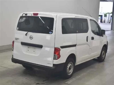 Nissan NV200 VANETTE VAN