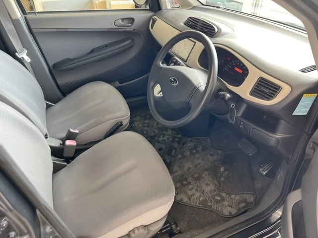 Subaru R2  с аукциона в Японии