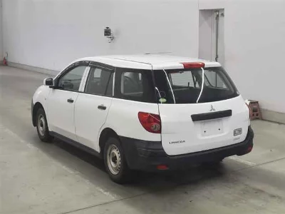 Mitsubishi LANCER CARGO
