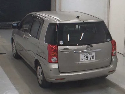 Toyota Raum