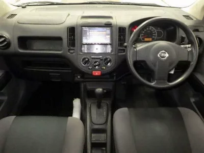 Nissan AD
