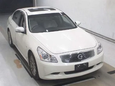 Nissan Skyline